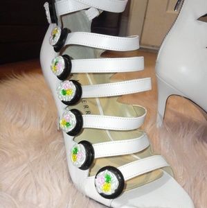 Katy Perry's Heals